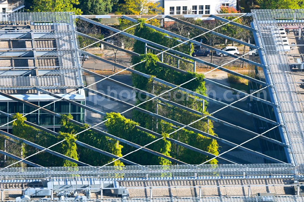 Aerial photograph Berlin - Campus University- area E-Examination Center 2 of Freien Universitaet on street Takustrasse in the district Dahlem in Berlin, Germany