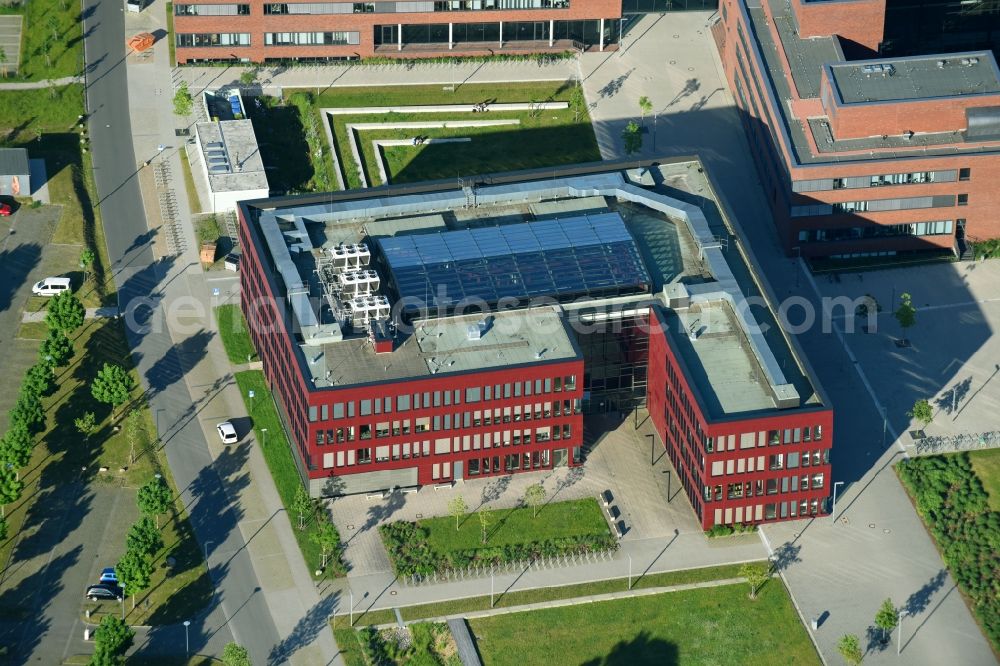 Aerial photograph Rostock - Campus university area of Institute of informatics / Konrad's Zuse house in Rostock in the federal state Mecklenburg-West Pomerania, Germany