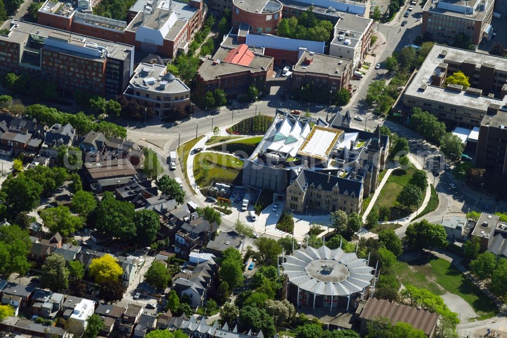 Toronto from above - Campus University- area of John H. Doniels Faculty of Architecture, Londscape, ond Design on Spadina Crescent in Toronto in Ontario, Canada