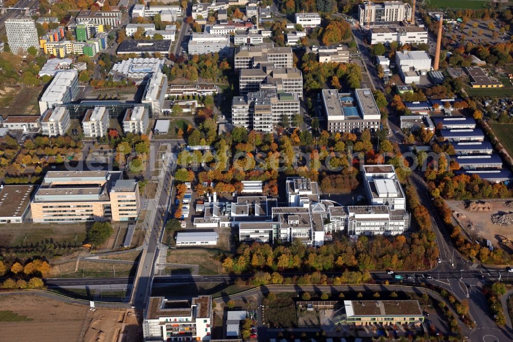 Aerial image Mainz - Campus University- area des Max Planck Institutes in Mainz in the state Rhineland-Palatinate. The Max Planck Institute for Polymer Research in Mainz is a center for research of new materials from polymers
