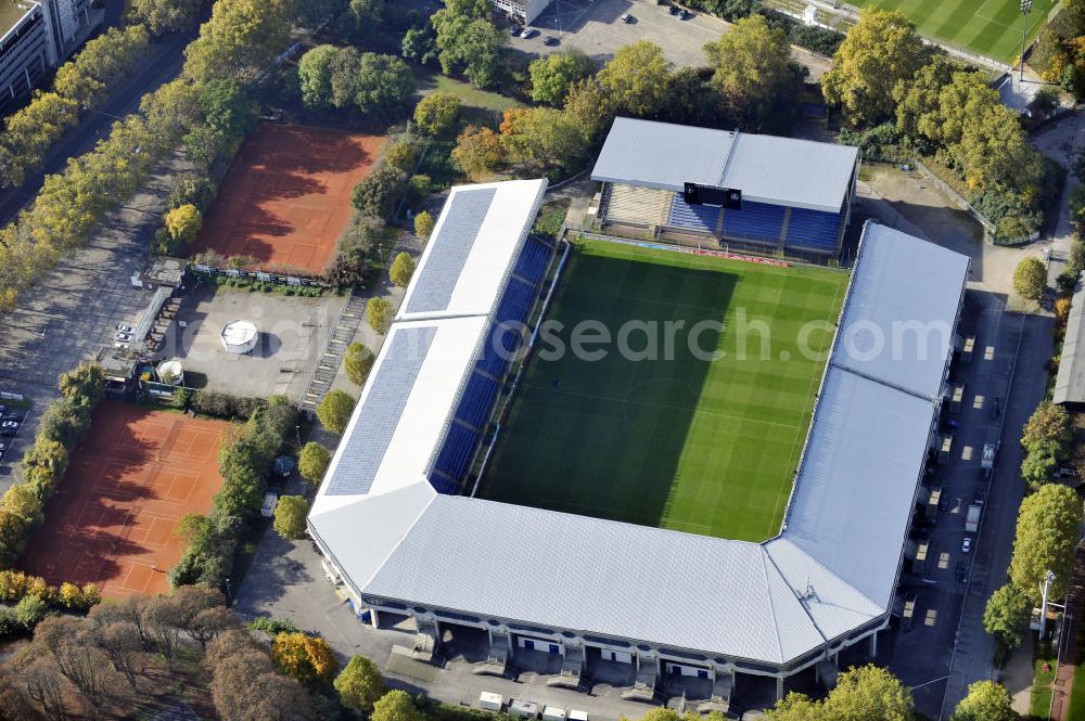 Mannheim from above - Blick auf das Carl-Benz Stadion im Bezirk Oststadt in Mannheim. Das Stadion wurde 1994 eröffnet und nach dem Automobilbauer Carl Benz benannt, der in Mannheim seine Werkstatt hatte. View to the Carl-Benz stadium in the district Oststadt of Mannheim, wich was built in 1994.