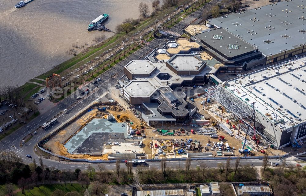 Düsseldorf from the bird's eye view: Reconstruction and extension Construction site at the exhibition grounds and exhibition halls of the Messe Duesseldorf in the district Stockum in Duesseldorf in the state North Rhine-Westphalia, Germany