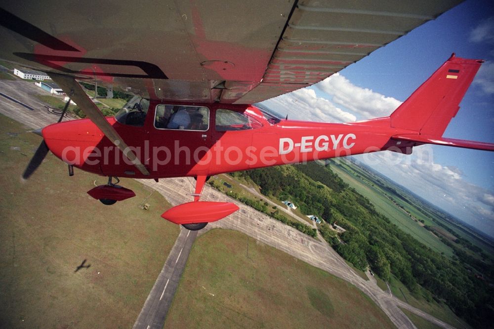 Neuhardenberg from the bird's eye view: Light aircraft Cessna 172 D-EGYC Agency euroluftbild.de in Neuhardenberg in the state Brandenburg, Germany