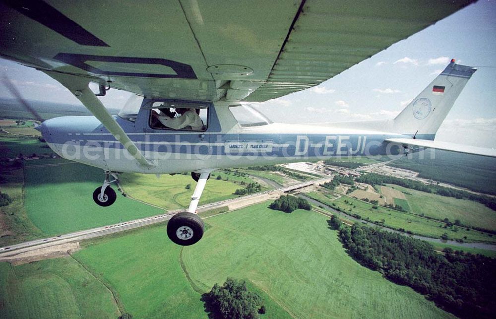 Neuhausen bei Cottbus from above - Cessna 150 der Lausitz-Flug Gmbh beim Flug über Neuhausen.