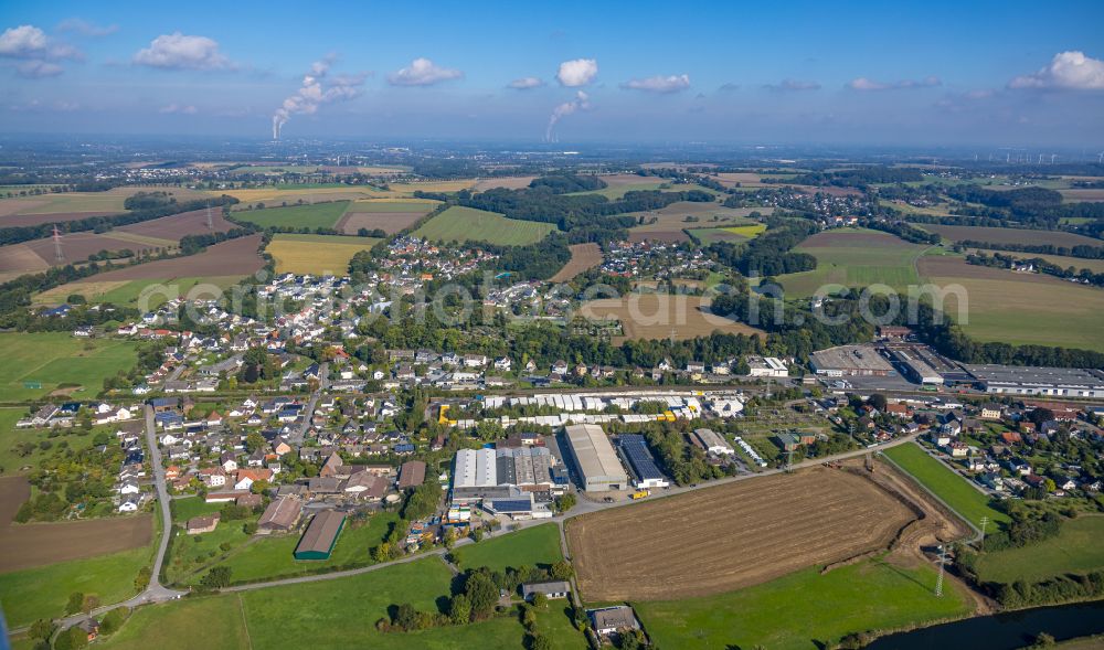 Aerial photograph Fröndenberg/Ruhr - Building and production halls on the premises of of C.G. Containerbau Gerbracht GmbH on Ohlweg in the district Dellwig in Froendenberg/Ruhr in the state North Rhine-Westphalia, Germany