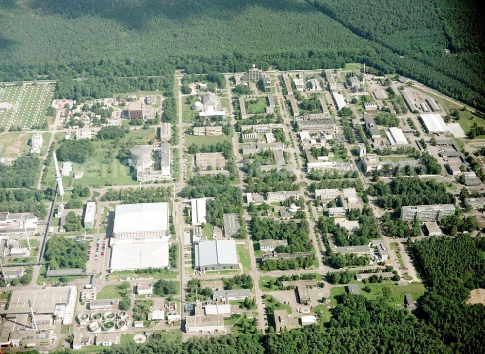 Aerial image Linkenheim - Hochstetten - Chemieindustriekomplex bri Linkenheim - Hochstetten.