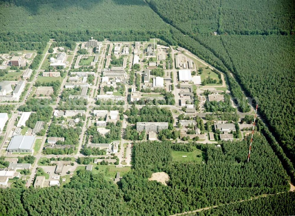 Aerial photograph Linkenheim - Hochstetten - Chemieindustriekomplex bri Linkenheim - Hochstetten.