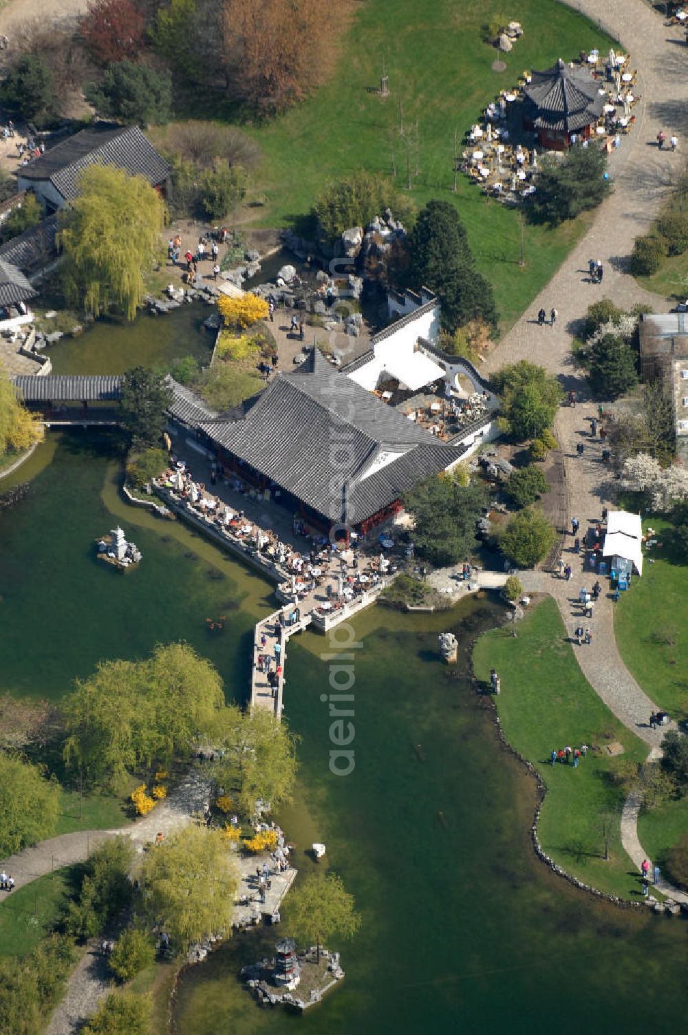 Aerial image Berlin - Frühjahrsstimmung im Chinesischen Garten in den Gärten der Welt im Erholungspark Marzahn. Spring mood in the Chinese garden in the Marzahn Recreational Park.