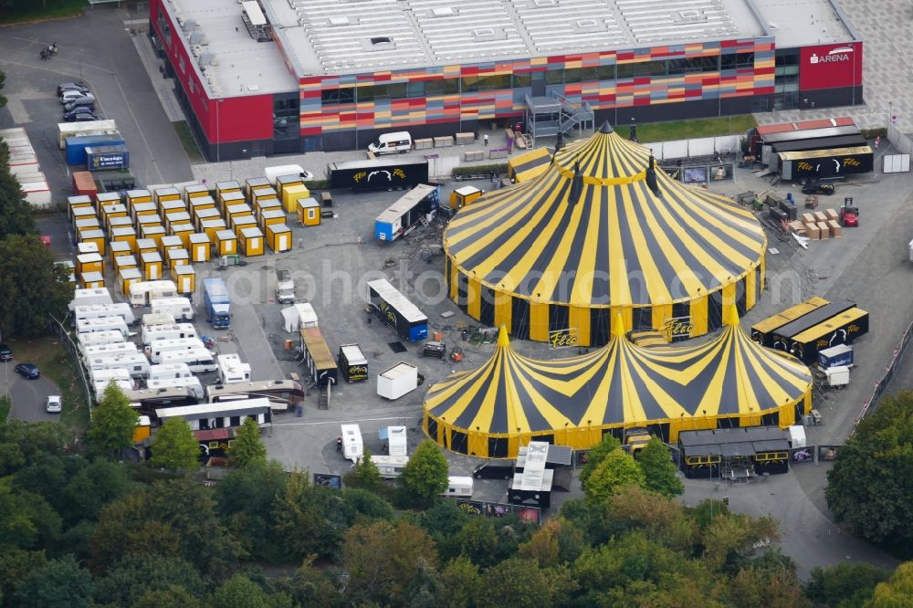 Göttingen from above - Circus tent domes of the circus Flic Flac in Goettingen in the state Lower Saxony