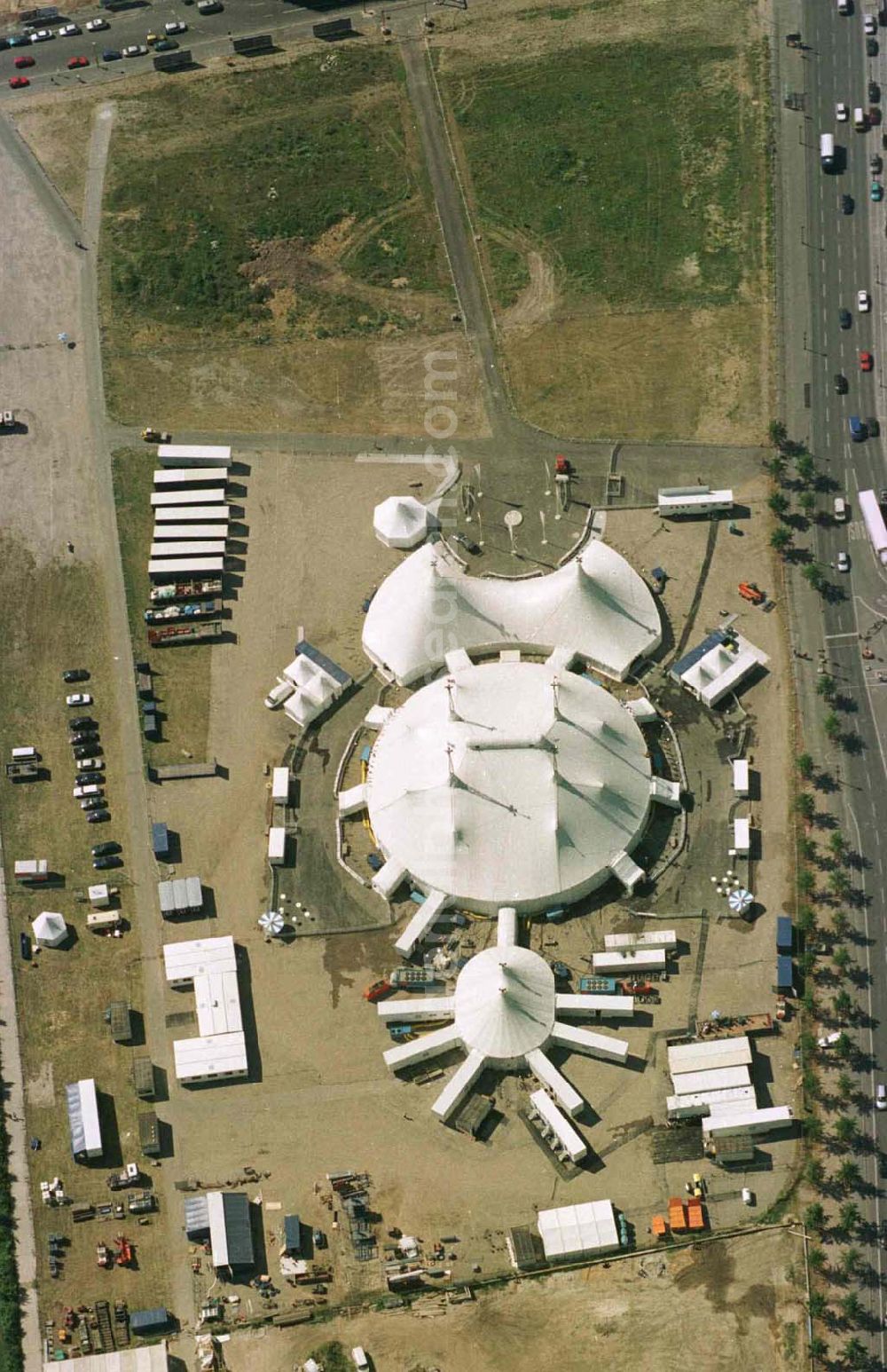 Berlin from the bird's eye view: Cirque du Soleil am Potsdamer Platz in Berlin - Mitte.