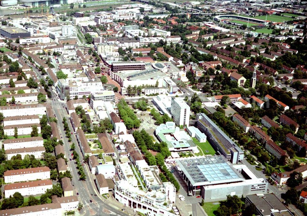 Wolfsburg from above - CITY GALERIE der ECE-Projekt GmbH im Stadtzentrum von Wolfsburg.