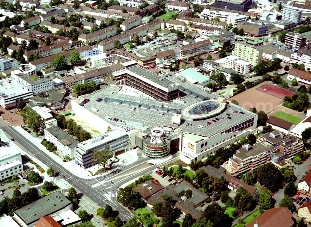 Wolfsburg from the bird's eye view: CITY GALERIE der ECE-Projekt GmbH im Stadtzentrum von Wolfsburg.