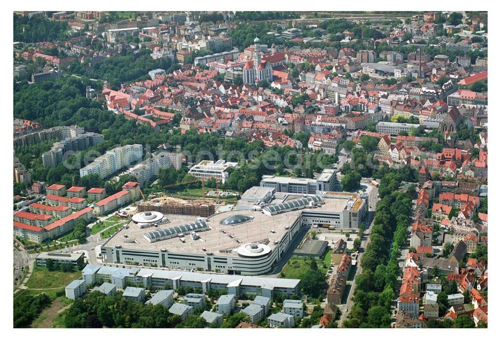 Augsburg / Bayern from above - 12.07.2005 Augsburg (Bayern) City-Galerie der ECE Projektmanagement in Augsburg. City-Galerie Augsburg Willy-Brandt-Platz 1 86153 Augsburg Tel.: 0821-56757-0 Fax: 0821-56757-10