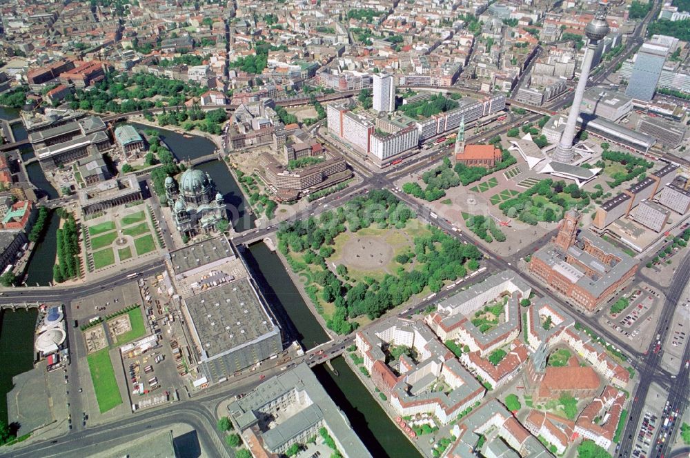 Berlin from above - Good to see are the Nikolai Quarter, the red city hall, the TV tower, the Marx and Engels Forum , the Rathauspassagen, the Palace of the Republic, the Palace Hotel and the UNESCO World Heritage site Museum Island Berlin