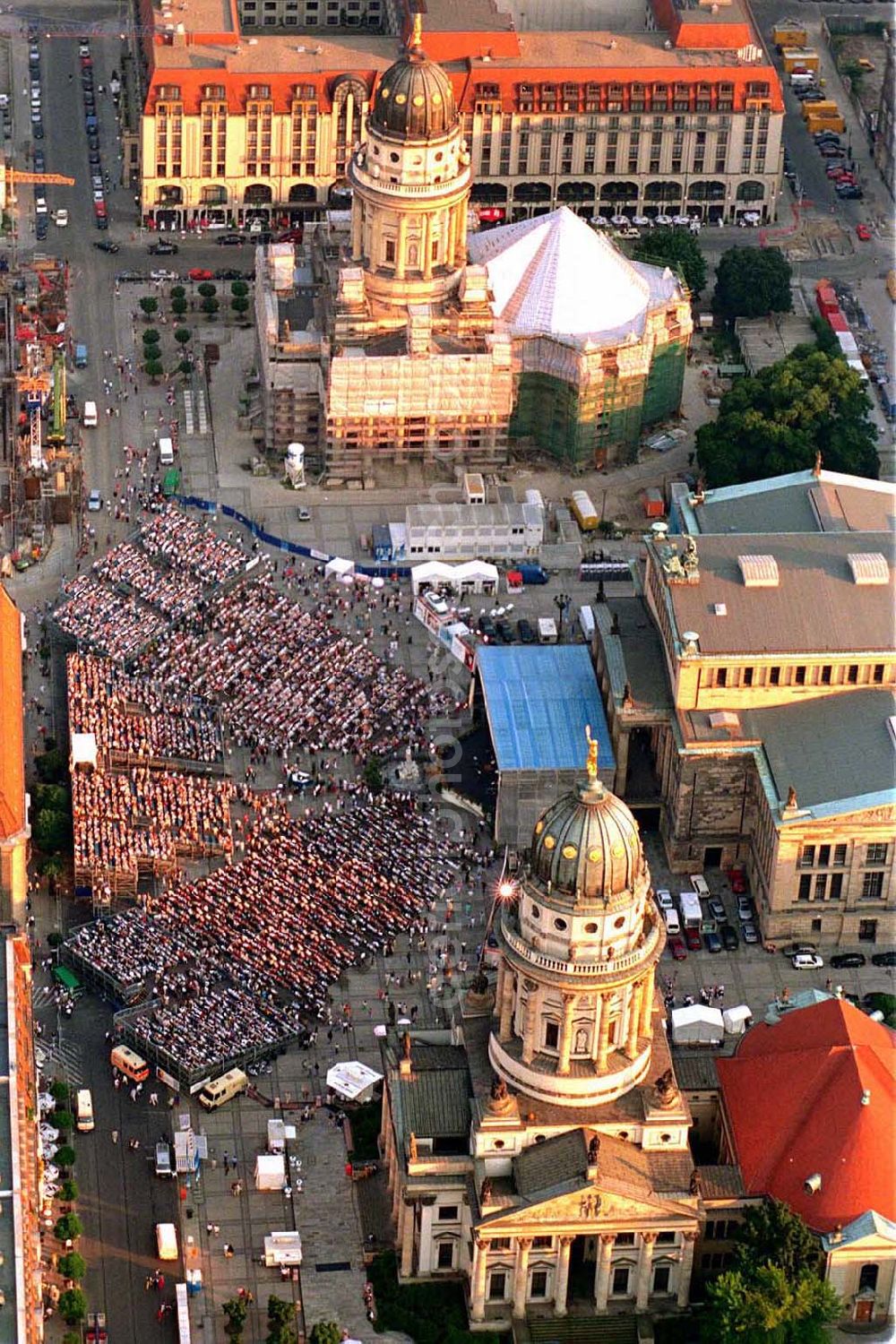 Berlin from the bird's eye view: Classic Open Air - Konzert auf dem Berliner Gendarmenmarkt in Mitte.