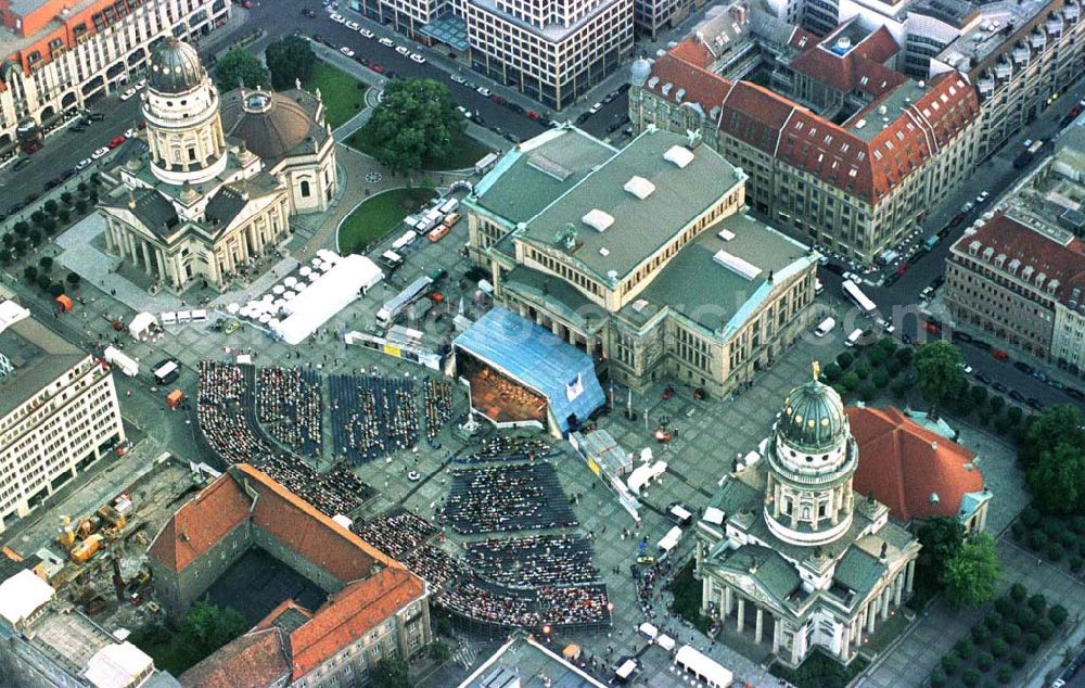 Berlin from the bird's eye view: Classic Open Air - Konzert auf dem Berliner Gendarmenmarkt in Mitte.