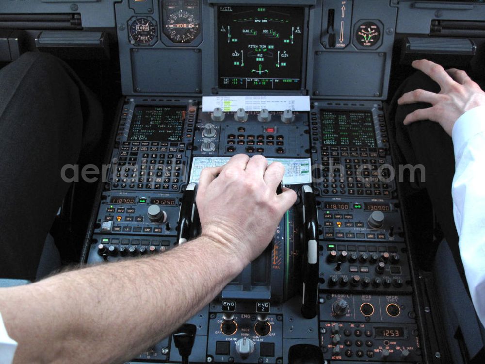 Aerial image Rom - Cockpit Airbus A 320 / Flugzeug / Passagierflugzeug mit der Kennung D-AKNV der Fluggesellschaft Germanwings während des Starts auf dem Flughafen Rom Fiumicino FCO Piste 25 in Italien. Airbus / airliner / aircraft Cockpit during a takeoff at the Rome Fiumicino Airport in Italiy.