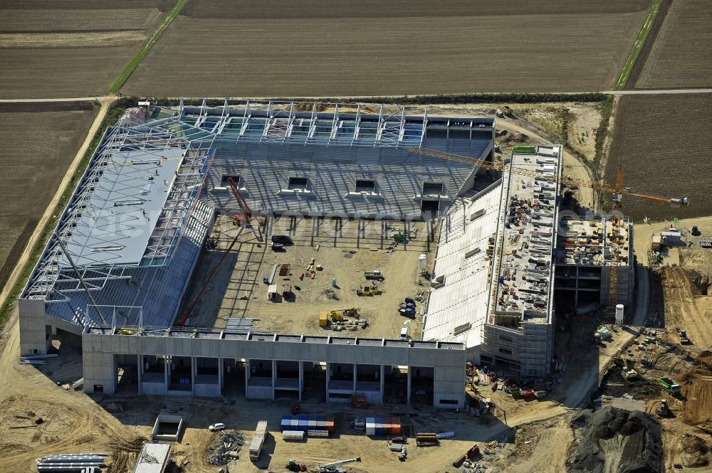 Aerial photograph Mainz - Blick auf den Neubau der Coface Arena im Stadtteil Bretzenheim. Das neue Stadion des Fußballklubs FSV Mainz 05 soll 33.500 Plätze bieten und zu Beginn des Jahres 2011 fertiggestellt werden. Bauherr und Eigentümer ist die Grundstücksverwaltungsgesellschaft (GVG) der Stadt Mainz. Ausführende Baufirma ist die BAM Deutschland AG. View of the new Coface Arena in the district Bretzenheim. The new stadium of the football club FSV Mainz 05 will provide 33,500 seats and will be completed at the beginning of 2011. Builder and owner of the property is the real estate management society of the city of Mainz (GVG).