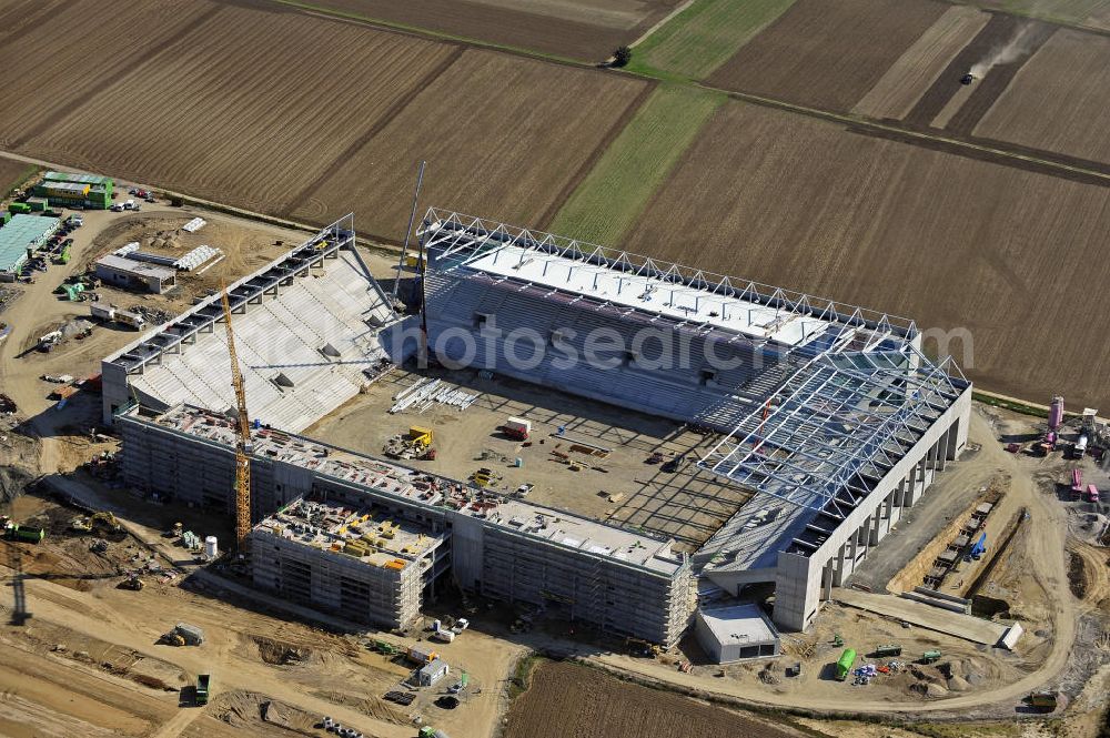 Aerial photograph Mainz - Blick auf den Neubau der Coface Arena im Stadtteil Bretzenheim. Das neue Stadion des Fußballklubs FSV Mainz 05 soll 33.500 Plätze bieten und zu Beginn des Jahres 2011 fertiggestellt werden. Bauherr und Eigentümer ist die Grundstücksverwaltungsgesellschaft (GVG) der Stadt Mainz. Ausführende Baufirma ist die BAM Deutschland AG. View of the new Coface Arena in the district Bretzenheim. The new stadium of the football club FSV Mainz 05 will provide 33,500 seats and will be completed at the beginning of 2011. Builder and owner of the property is the real estate management society of the city of Mainz (GVG).