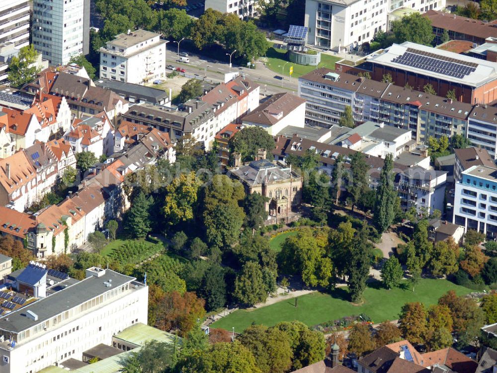 Freiburg im Breisgau from the bird's eye view: Das Herrenhaus Colombischlössle im Colombi-Park in der Innenstadt von Freiburg, Baden-Württemberg. Im Gebäude ist das Archäologische Museum Colombischlössle, ehemals Museum für Ur- und Frühgeschichte genannt, untergebracht. The mansion Colombischlössle in the Colombi park in the inner city of Freiburg, Baden-Wuerttemberg. Nowadays it hosts the archeological museum Colombischlössle, formerly known as the museum of pre- and early history.