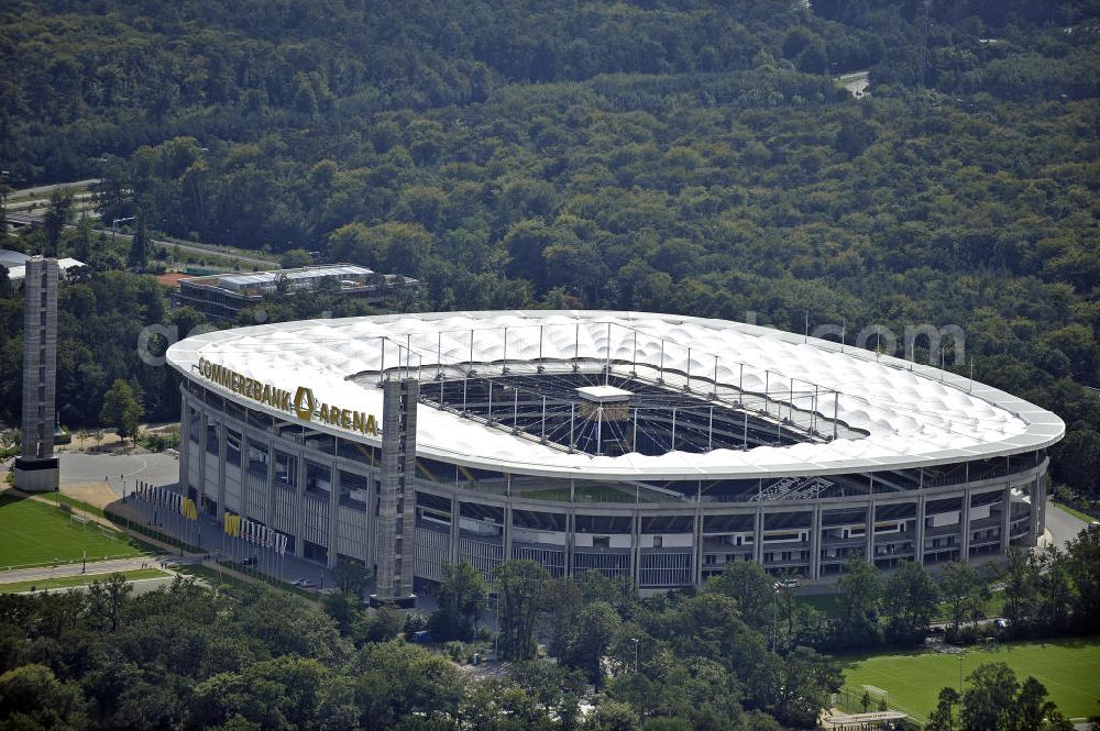 Aerial image Frankfurt am Main - Blick auf die Commerzbank Arena (ehem. Waldstadion) in Frankfurt. Das Stadion ist die Heimspielstätte des Fußball-Bundesligisten Eintracht Frankfurt. View of the Commerzbank Arena (formerly Waldstadion) in Frankfurt. The stadium is the home ground of the Bundesliga football team Eintracht Frankfurt.