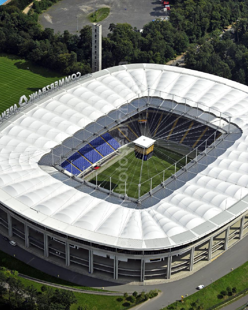 Frankfurt am Main from above - Blick auf die Commerzbank Arena (ehem. Waldstadion) in Frankfurt. Das Stadion ist die Heimspielstätte des Fußball-Bundesligisten Eintracht Frankfurt. View of the Commerzbank Arena (formerly Waldstadion) in Frankfurt. The stadium is the home ground of the Bundesliga football team Eintracht Frankfurt.