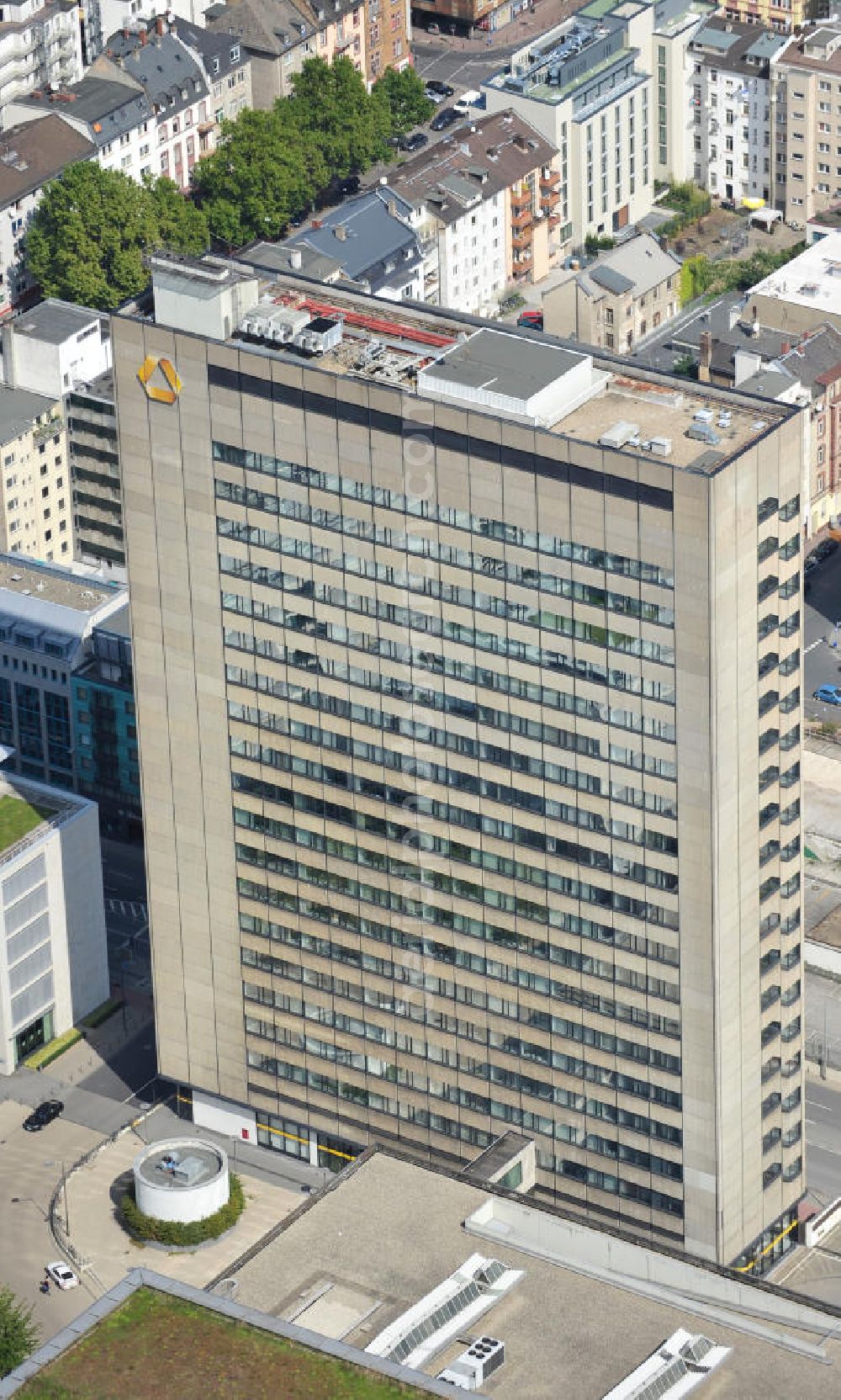 Aerial photograph FRANKFURT AM MAIN - Skyscraper in Frankfurt am Main which is used by Commerzbank