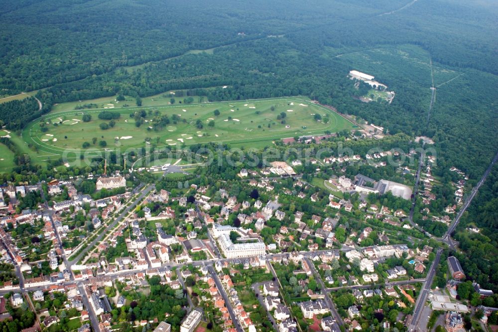 Aerial photograph Compiègne - Compiegne and park in Compiègne in Oise in France, large landscaped garden