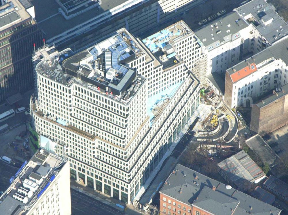 Charlottenburg-Wilmersdorf from above - Bau des Concorde Hotels an der Joachimstalerstraße Ecke Augsburgerstraße durch die Hellmich Gruppe