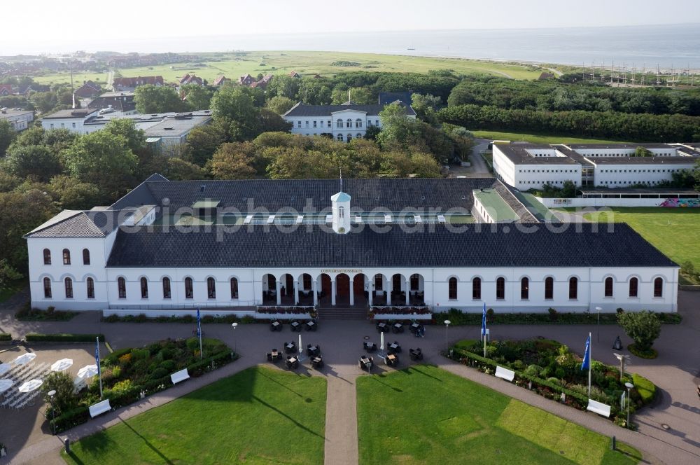 Norderney from above - The Conservationhaus at the Kurplatz serves as an information and service center for tourists in Norderney in Lower Saxony