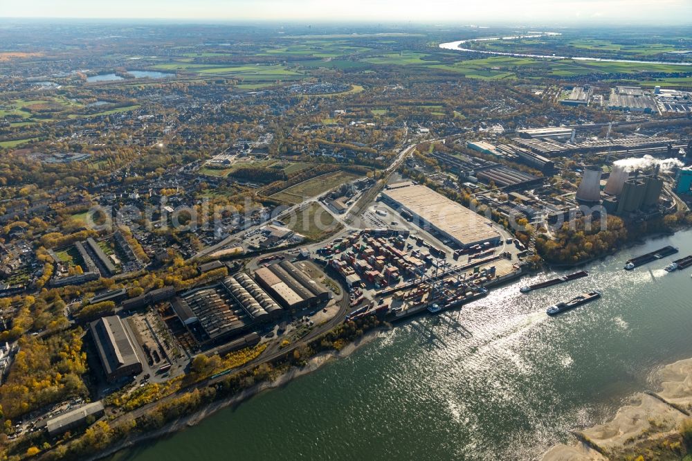 Duisburg from the bird's eye view: Building complex and grounds of DIT Duisburg Intermodal Terminal in the logistics center logport on the left riverbank of the Rhine in Duisburg in the state of North Rhine-Westphalia