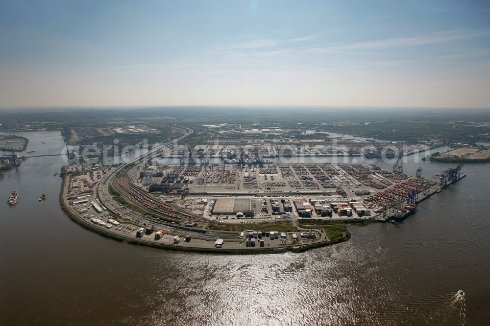 Aerial photograph Hamburg - Container Terminal Burchardkai on the south bank of the Norderelbe owned by the company HCCR in Hamburg. The terrain is further used by the Polzug GmbH, which takes care of the transport of containers by rail