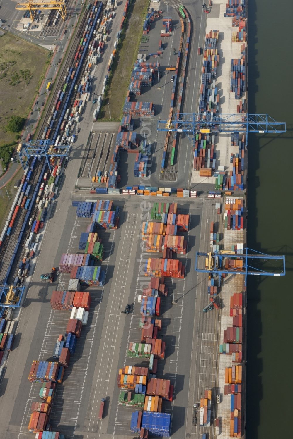 Aerial image Duisburg - Container terminal at the container - Port of Duisburg in North Rhine-Westphalia