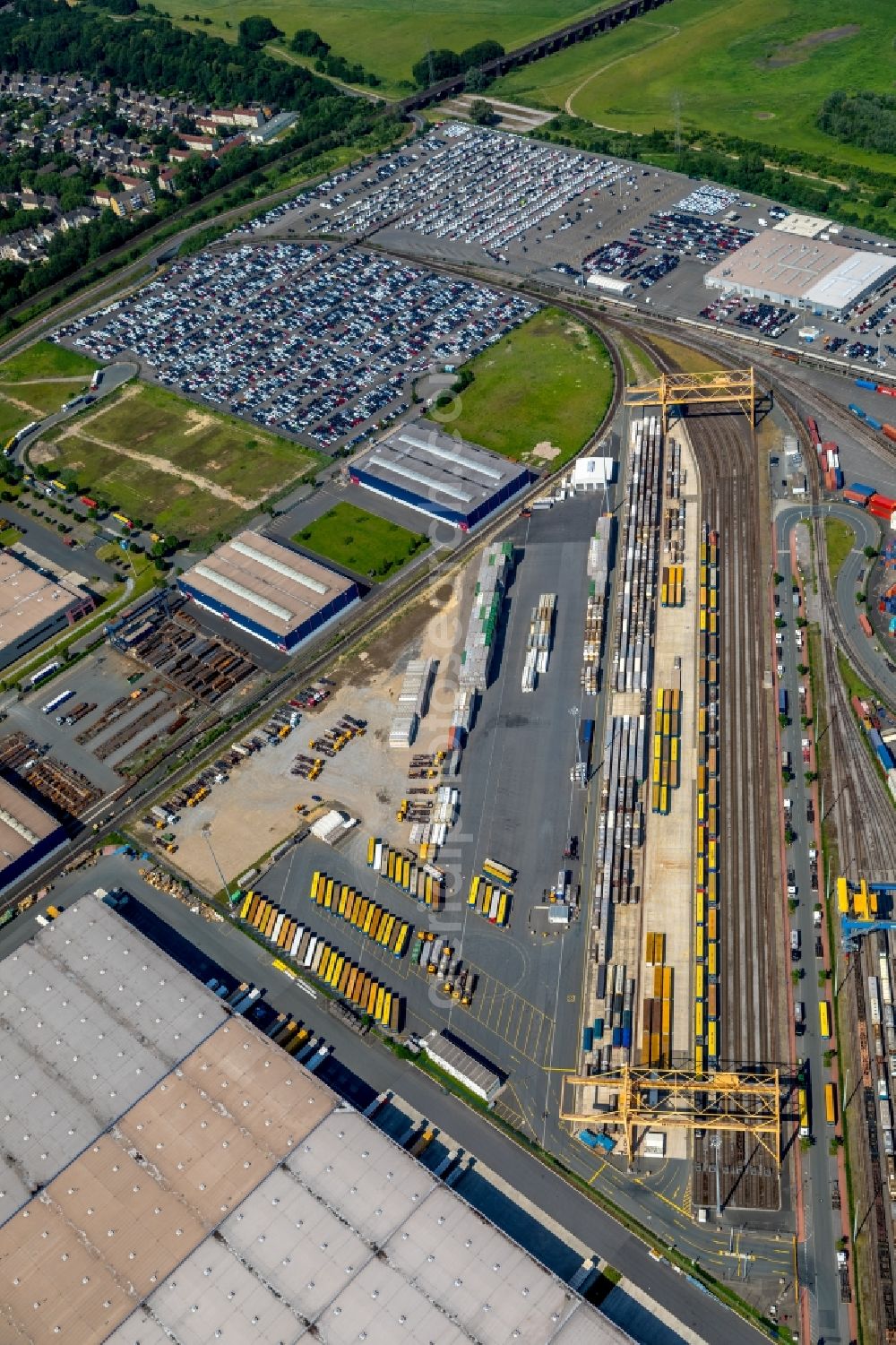 Aerial photograph Duisburg - Container terminal center in Duisburg in the state North Rhine-Westphalia, Germany