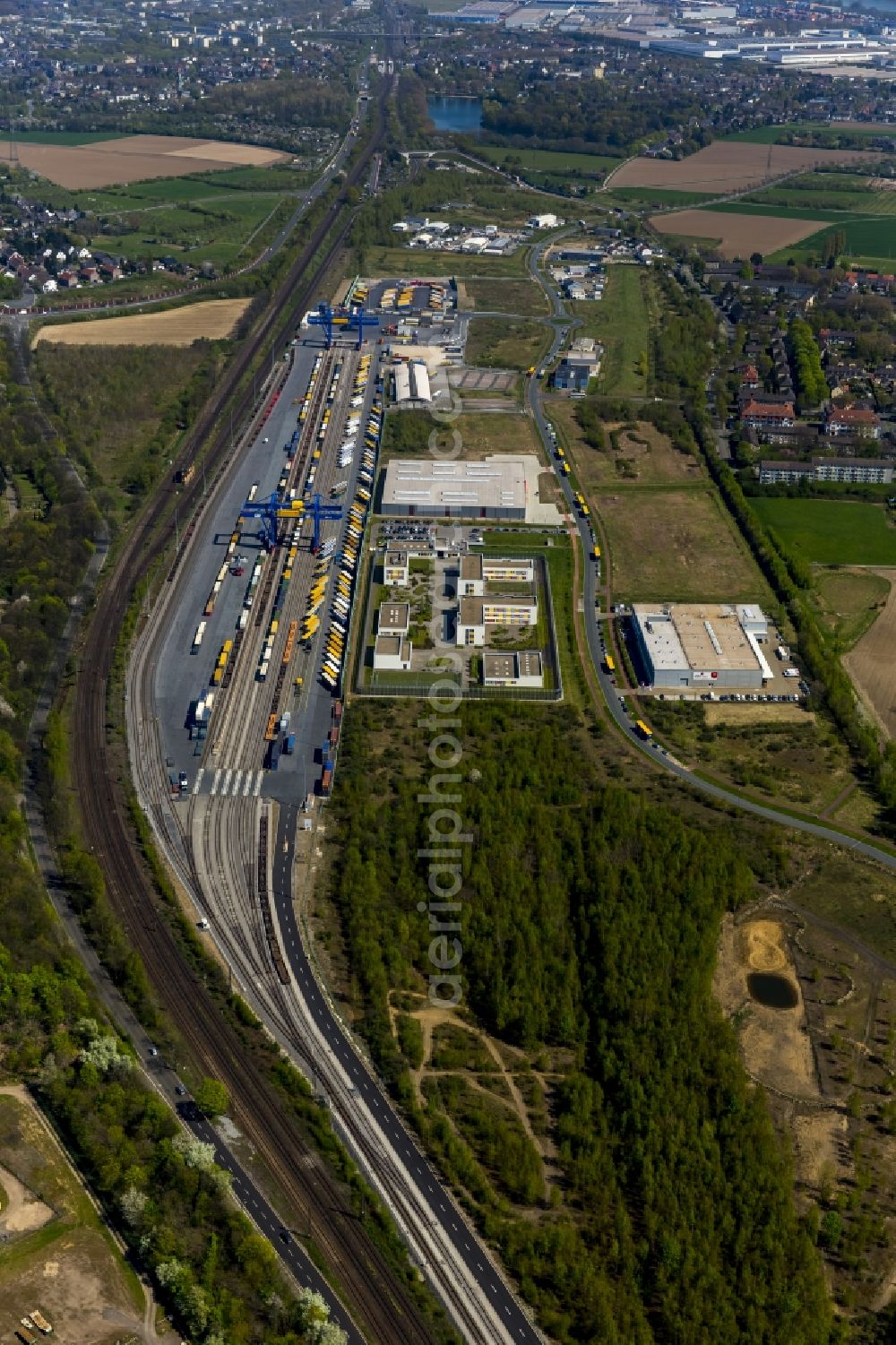 Aerial photograph Duisburg - Container terminal center in Duisburg in the state North Rhine-Westphalia