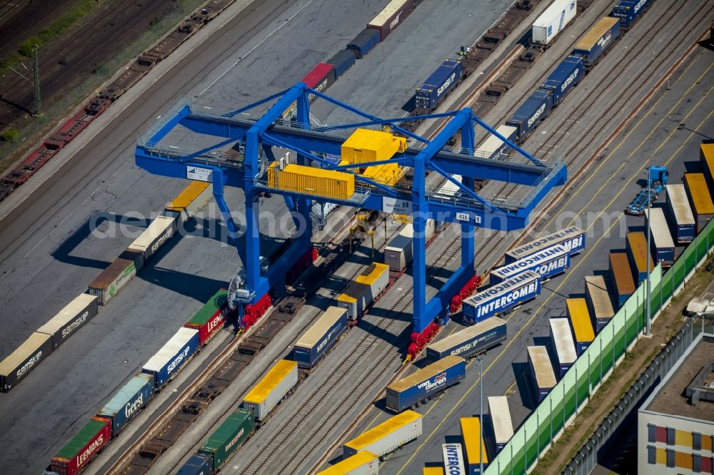 Duisburg from above - Container terminal center in Duisburg in the state North Rhine-Westphalia