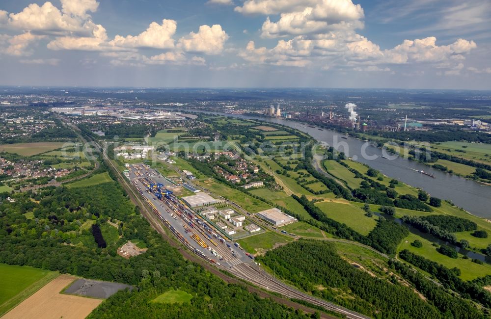 Aerial image Duisburg - Container terminal center in the district Hohenbudberg in Duisburg in the state North Rhine-Westphalia, Germany