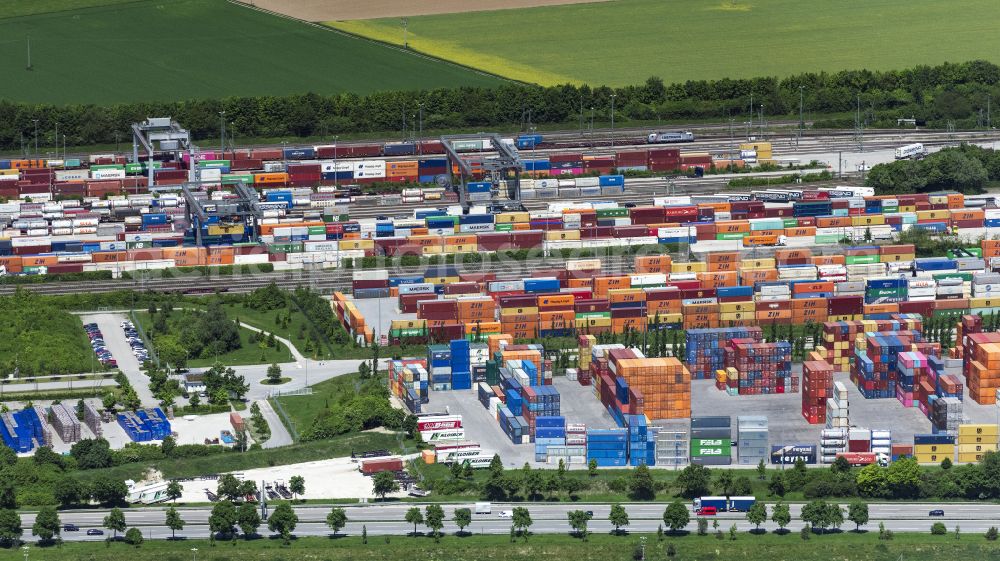 Aerial image München - Container terminal in the GVZ freight transport center of the Deutsche Umschlaggesellschaft Schiene-Strasse (DUSS) mbH in the district of Trudering-Riem in Munich in the state Bavaria, Germany