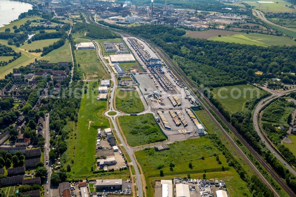 Aerial image Duisburg - Container terminal center in Duisburg in the state North Rhine-Westphalia, Germany