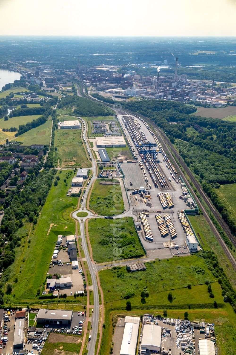 Aerial photograph Duisburg - Container terminal center in Duisburg in the state North Rhine-Westphalia, Germany