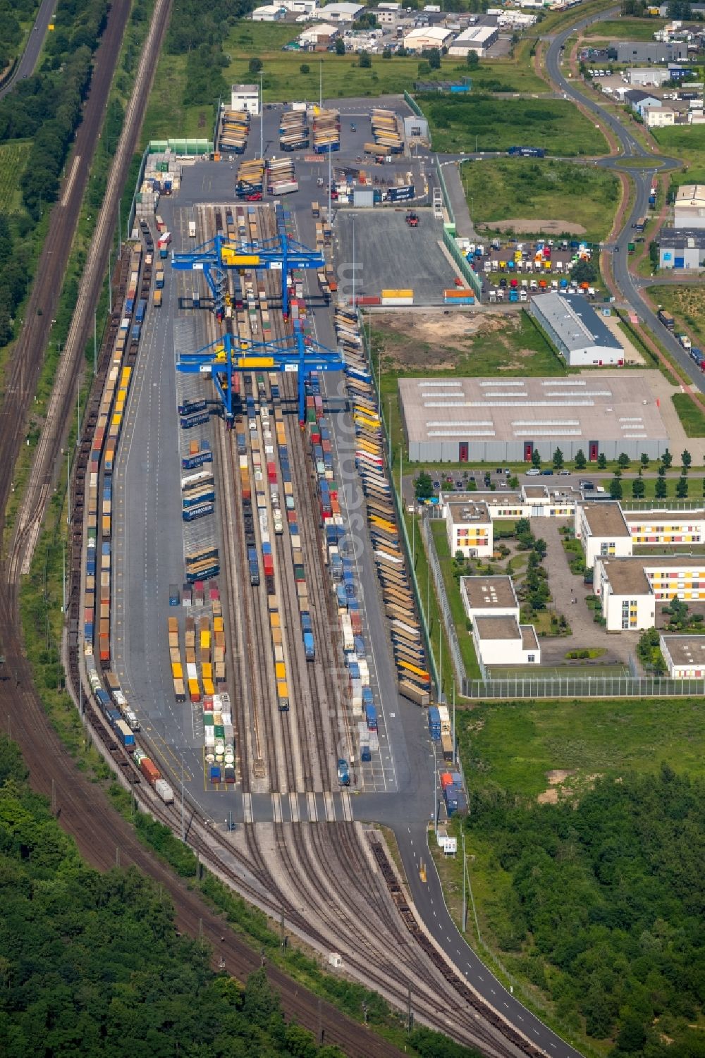 Aerial photograph Duisburg - Container terminal center in Duisburg in the state North Rhine-Westphalia, Germany