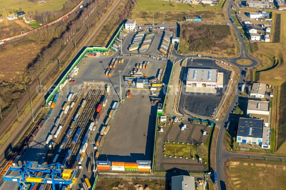 Duisburg from the bird's eye view: Container terminal center in Duisburg in the state North Rhine-Westphalia, Germany