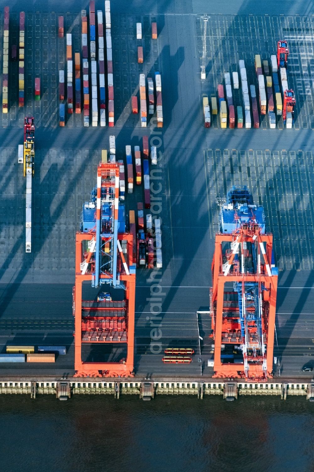 Aerial photograph Bremerhaven - Container Terminal in the port of the international port Bremerhaven in Bremerhaven in the state Bremen, Germany