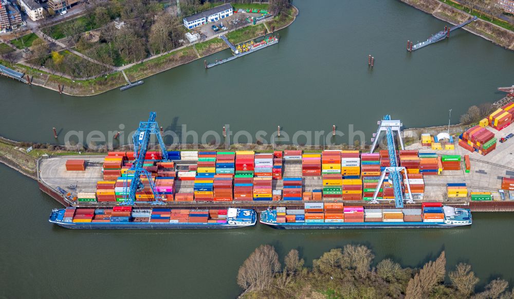 Aerial photograph Emmerich am Rhein - Container terminal Rhein-Waal-Terminal of the inland port in Emmerich am Rhein in the state of North Rhine-Westphalia, Germany