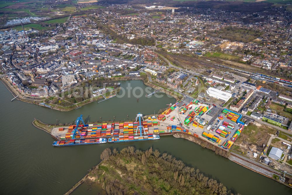 Emmerich am Rhein from above - Container terminal Rhein-Waal-Terminal of the inland port in Emmerich am Rhein in the state of North Rhine-Westphalia, Germany