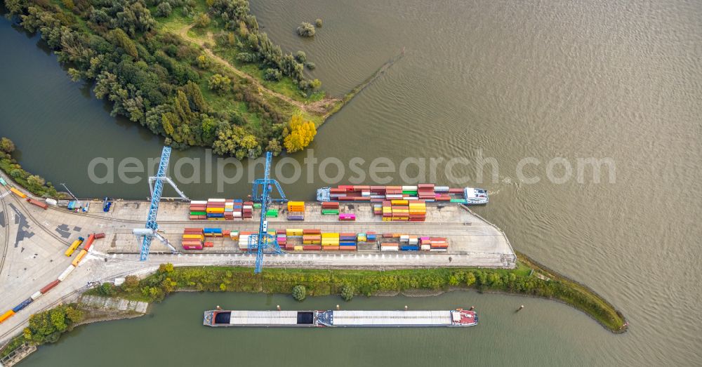 Aerial image Emmerich am Rhein - Container terminal Rhein-Waal-Terminal of the inland port in Emmerich am Rhein in the state of North Rhine-Westphalia, Germany