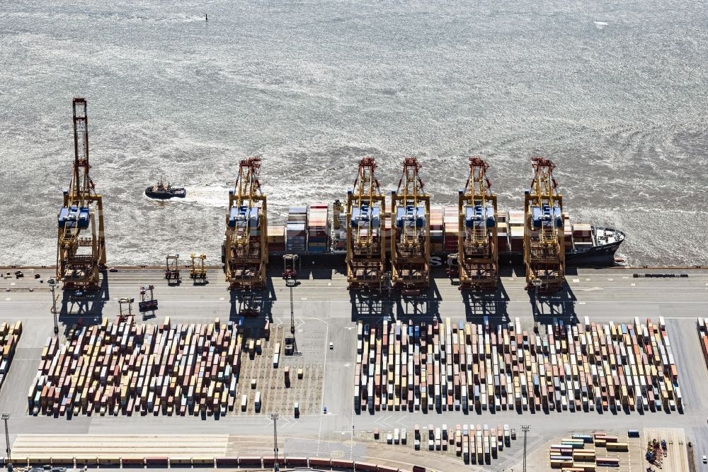 Bremerhaven from the bird's eye view: Container Terminal in the port of the international port Bremerhaven in Bremerhaven in the state Bremen, Germany