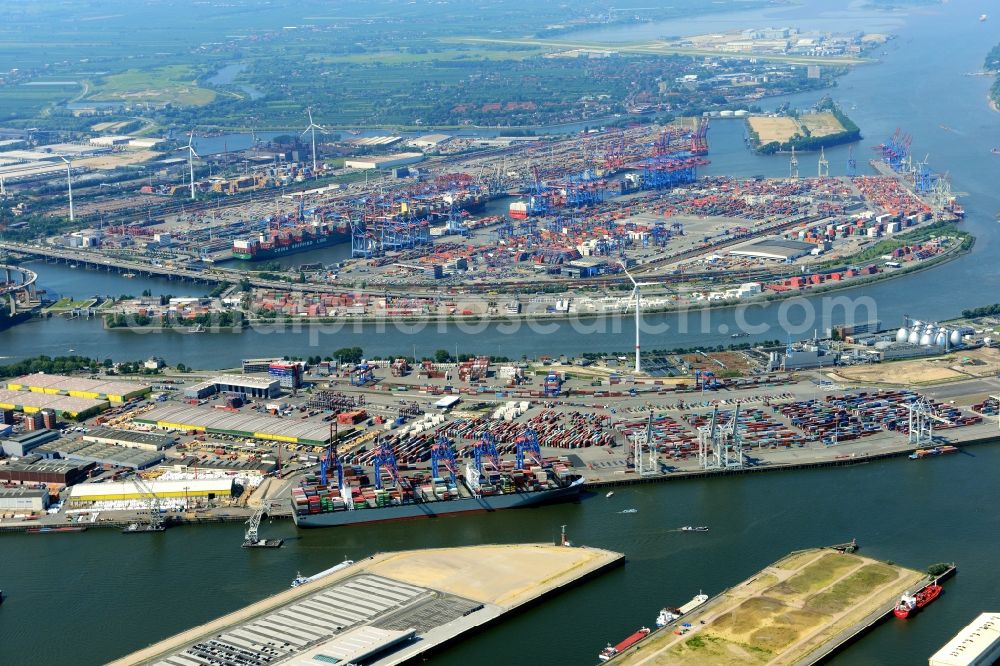 Aerial photograph Hamburg - Container Terminal in the port of the international port DCP Dettmer Container Packing GmbH & Co. Kommanditgesellschaft Am Vulkanhafen in Hamburg in Hamburg, Germany