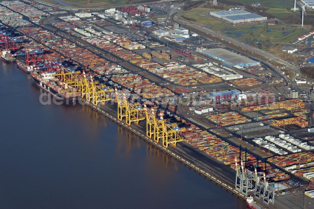 Bremerhaven from the bird's eye view: Container Terminal in the port of the international port along the Senator-Bortscheller-Strasse in the district Weddewarden in Bremerhaven in the state Bremen, Germany