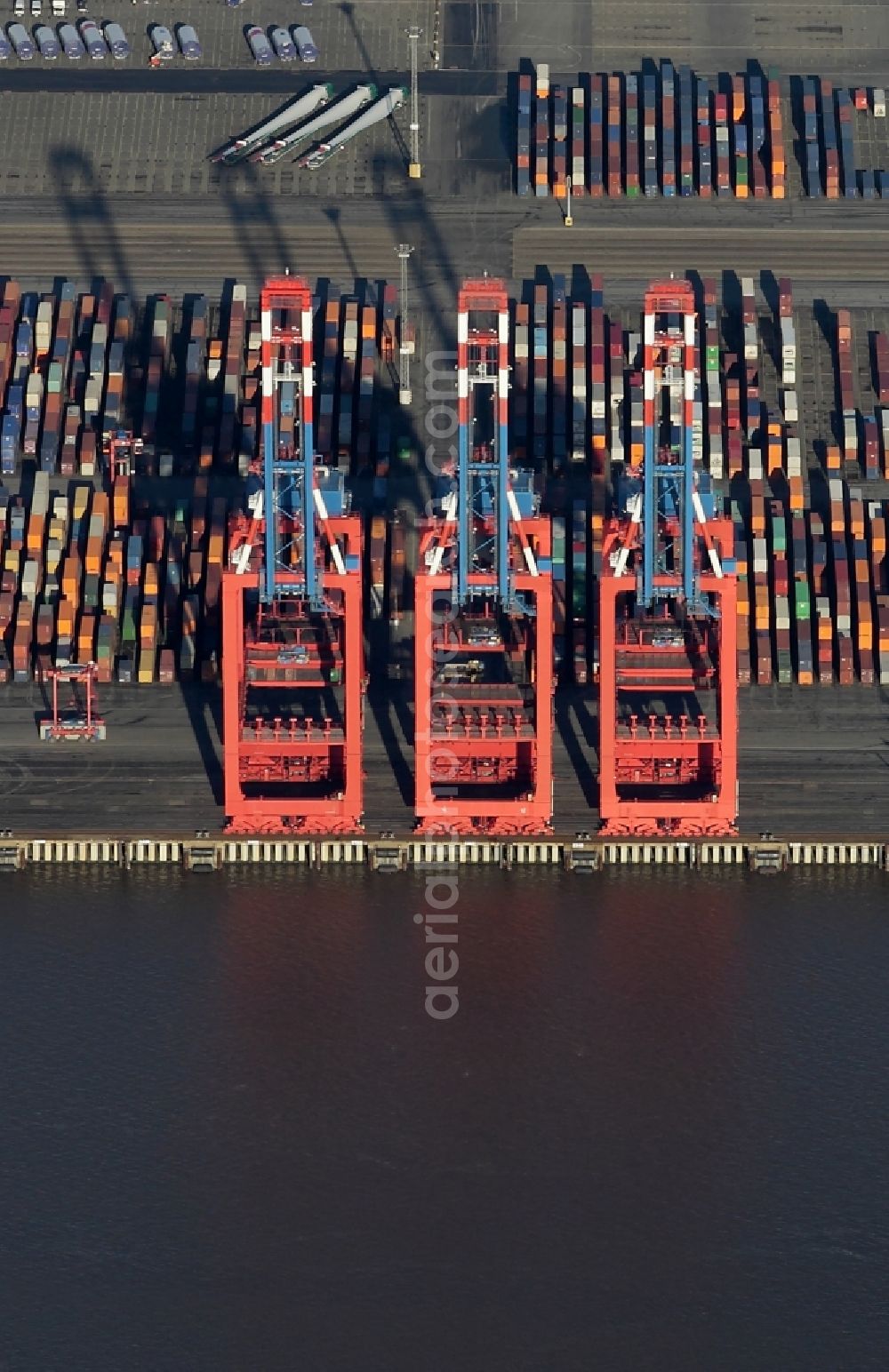 Aerial image Bremerhaven - Container Terminal in the port of the international port of EUROGATE Container Terminal Bremerhaven GmbH in Bremerhaven in the state Bremen